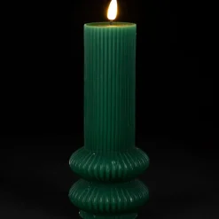 Fabrique de Styles Bougie led pilier vert sapin h21cm* Déco Lumineuse