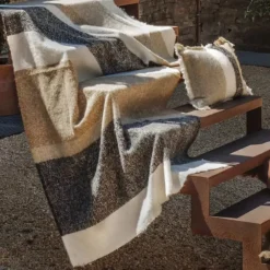 Fabrique de Styles Plaid en laine 130x200cm - Calypso* Plaids